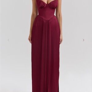 HOUSE OF CB MARCELLA DRESS